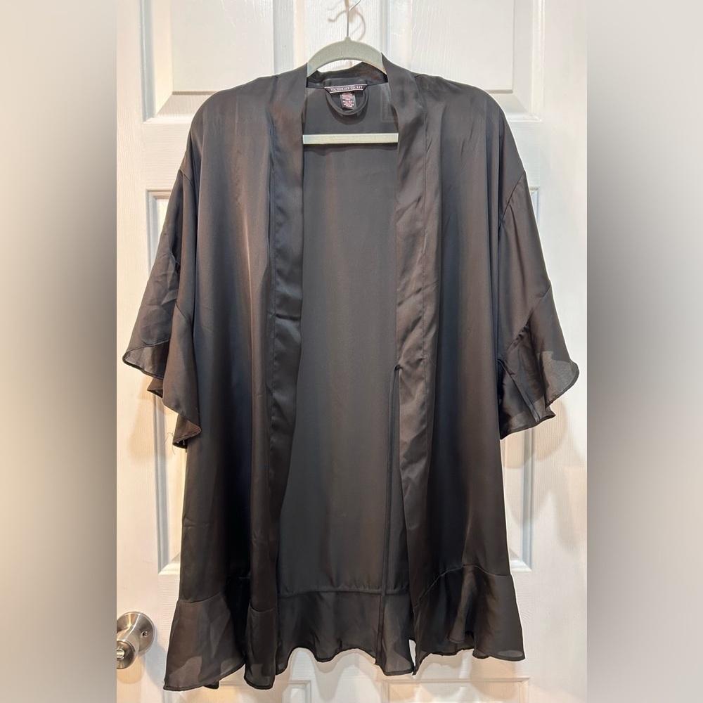Victoria's Secret Black Ruffled Robe‎ Womens Size XS Feminine Cover Up Gothic